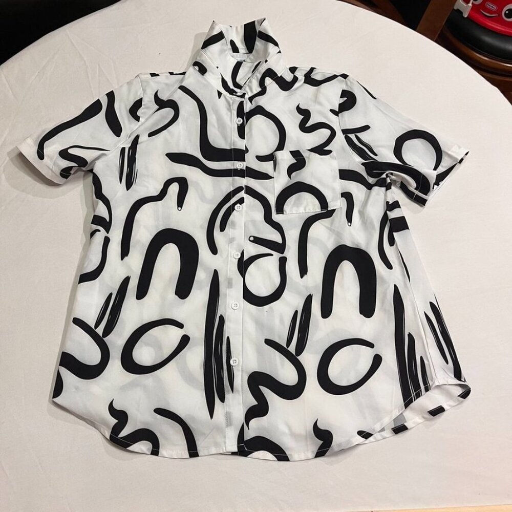 Kid Love Abstract Print Short Sleeve Button Front Shirt Medium - Picture 2 of 9